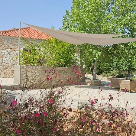 Ploes Luxury Ferienhaus *