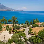 Ferienhaus Ploes Luxury Pesádha