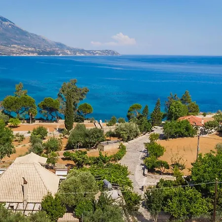 Casa vacanze Ploes Luxury Pesádha