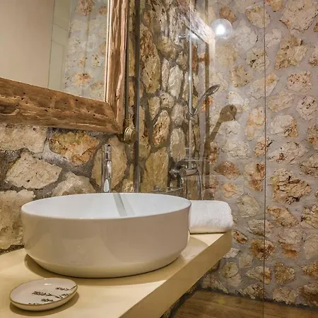 Casa vacanze Ploes Luxury Pesádha