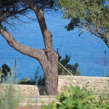 Ploes Luxury Hébergement de vacances Pesádha